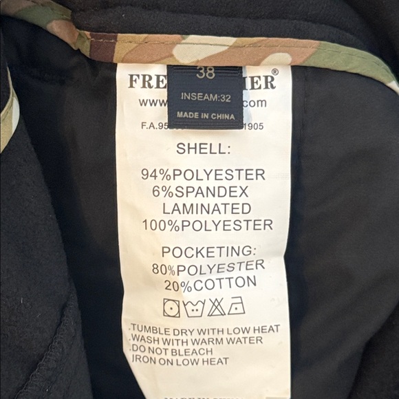 Men’s Free Soldier Soft Shell Fleece Lined Hiking Snow Pants Black 38x32 NWT - Picture 5 of 14